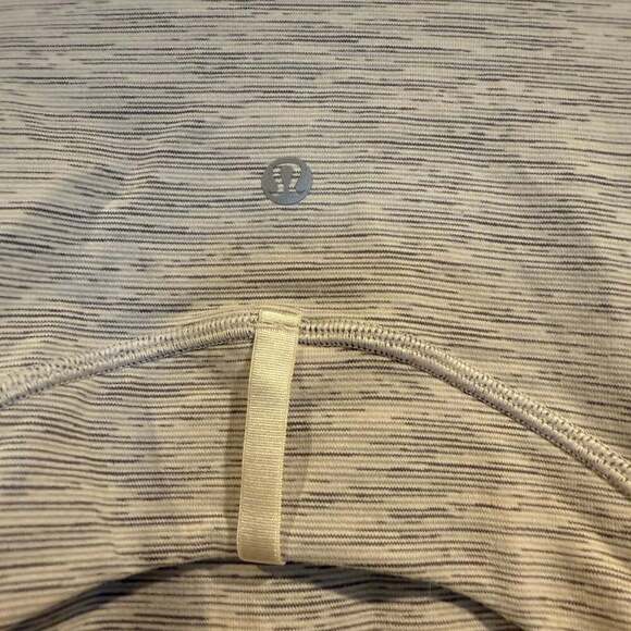 Lululemon Define Jacket Heathered Light Gray Size 6 - Picture 2 of 3